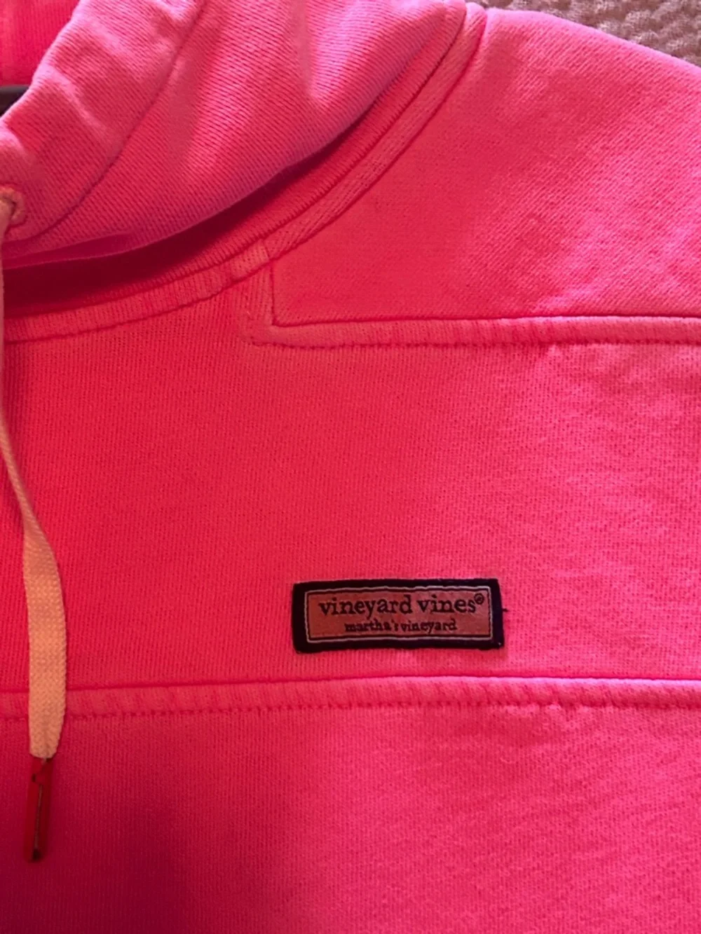 Vineyard Vines Neon Pink sweatshirt with Logo Patch - Picture 2 of 4